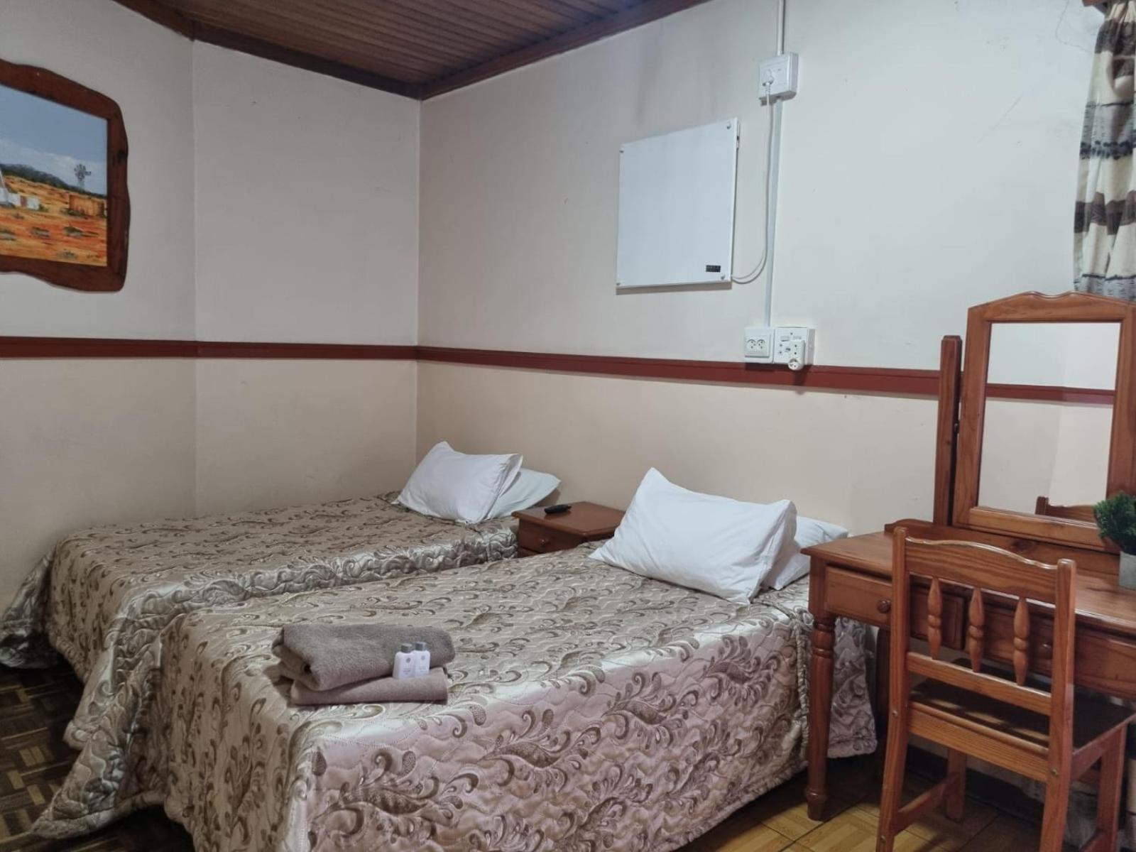 Airport Inn Bed And Breakfast Kempton Park Exterior photo
